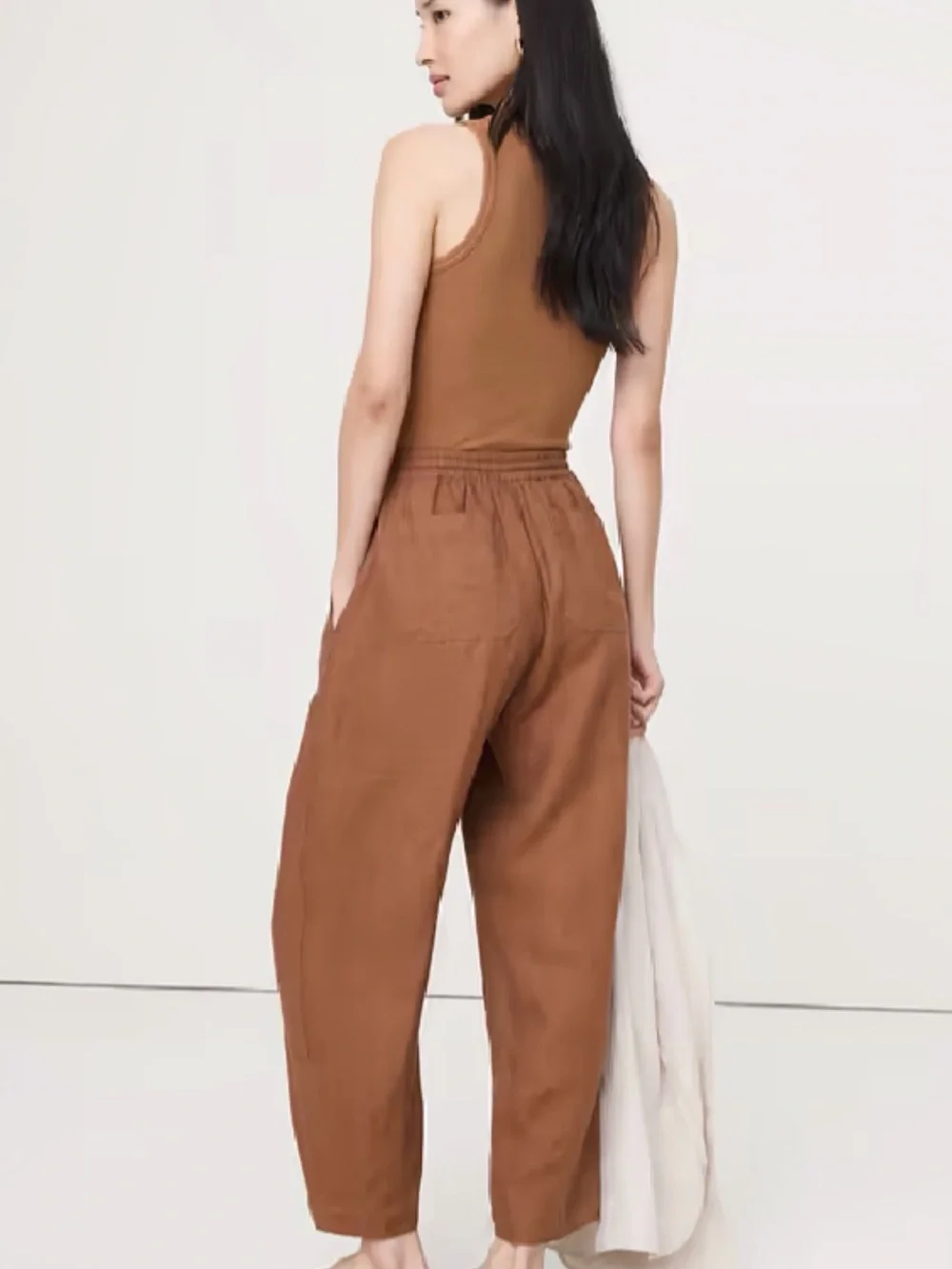 Banana Republic barrel leg